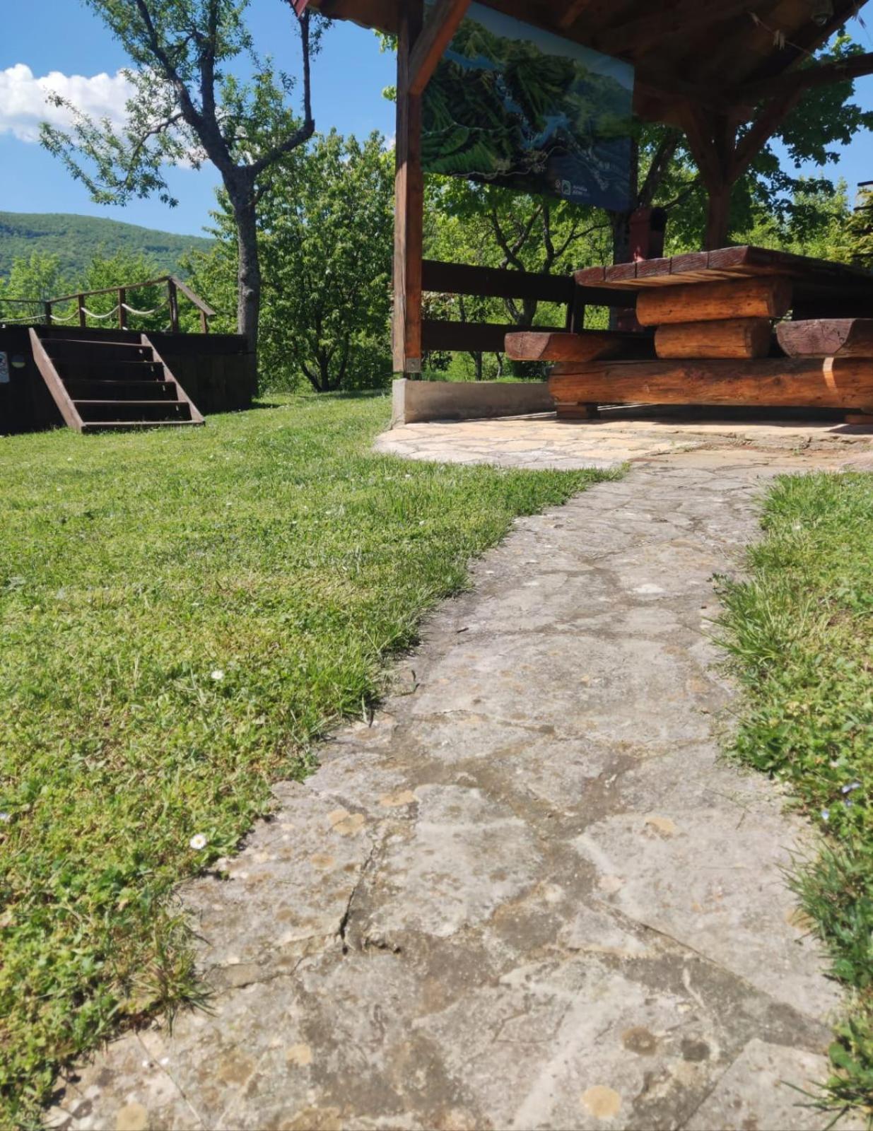 Guesthouse Mirko Hodak Seliste Dreznicko Exterior photo